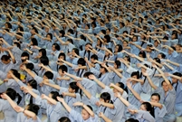 Bấm vào hình để xem slide Show