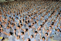 Bấm vào hình để xem slide Show