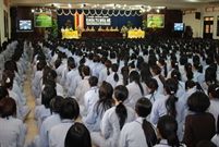 Bấm vào hình để xem slide Show