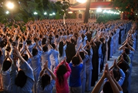 Bấm vào hình để xem slide Show