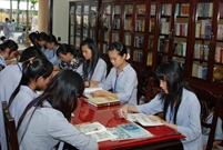 Bấm vào hình để xem slide Show