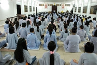 Bấm vào hình để xem slide Show