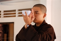 Bấm vào hình để xem slide Show