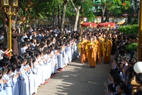 Bấm vào hình để xem slide Show