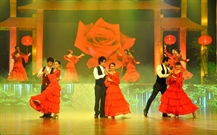 Bấm vào hình để xem slide Show