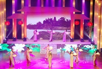 Bấm vào hình để xem slide Show