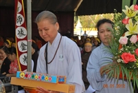 Bấm vào hình để xem slide Show