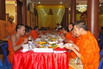 Bấm vào hình để xem slide Show