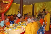Bấm vào hình để xem slide Show