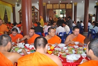 Bấm vào hình để xem slide Show