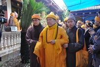 Bấm vào hình để xem slide Show