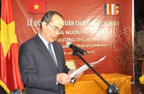 Bấm vào hình để xem slide Show