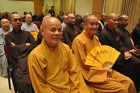 Bấm vào hình để xem slide Show