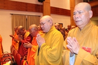 Bấm vào hình để xem slide Show