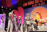 Bấm vào hình để xem slide Show