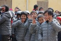 Bấm vào hình để xem slide Show