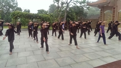 Bấm vào hình để xem slide Show