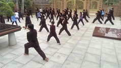 Bấm vào hình để xem slide Show