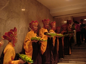 Chùm ảnh: Thiêng liêng, rung cảm 