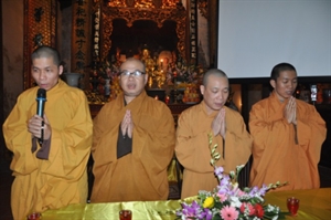 Hà Nội: Chùa Lý Triều Quốc Sư hưởng ứng Giờ Trái Đất