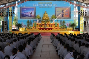 Thái Bình: Đại lễ Vu Lan tại chùa Từ Xuyên (ngày thứ nhất)