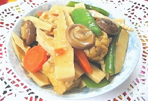 Tuỳ tiện ăn chay, bổ thành bệnh