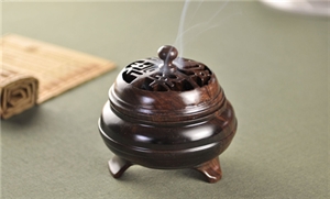 Đầu năm nói về văn hóa thắp hương lễ Phật