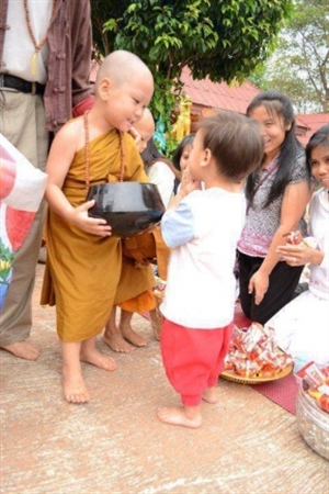 Đừng bỏ lỡ cuộc sống dù chỉ là phút giây