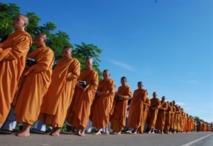 Những thử thách của Tăng già trong thế kỷ XXI
