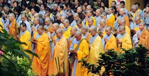 Ngày 29/05/2015, tổ chức Đêm nhạc “Hương Sen Màu Nhiệm” tại Hà Nội