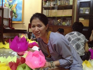 Người mẫu Trang Trần quy y cửa Phật