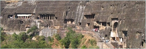 Chùa hang Ajanta - Di tích Phật giáo ẩn trong lòng núi