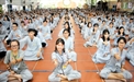 Mùa hè giới trẻ về chùa học Phật