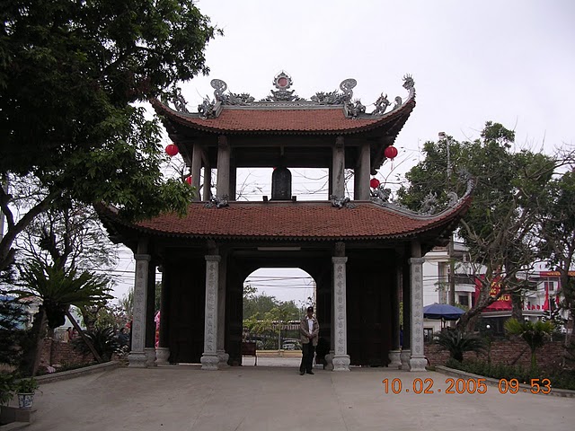 CHUA TAO SACH.JPG