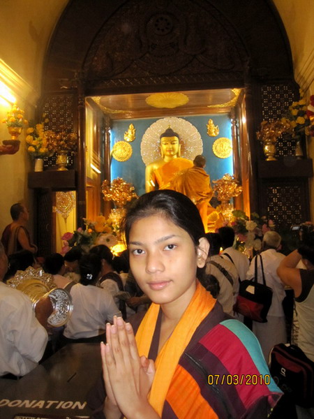 Những mỹ nhân
nương nhờ cửa Phật