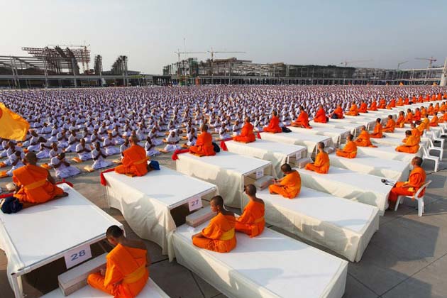 Buddhism en Mass