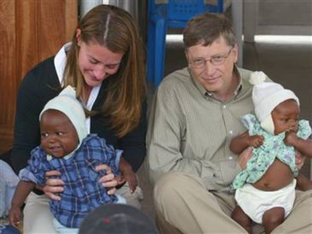 Vợ chồng tỷ phú Bill Gates dành hầu hết tài sản để làm từ thiện