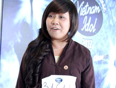 Thi sinh tu phong Ni co.jpg