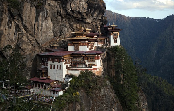 le-mua-quy-o-noi-hanh-phuc-nhat-chau-a