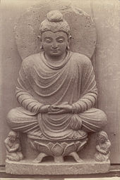 170px-Statue_of_a_Buddha_seated_on_a_lotus_throne_in_Swat_Valley.jpg