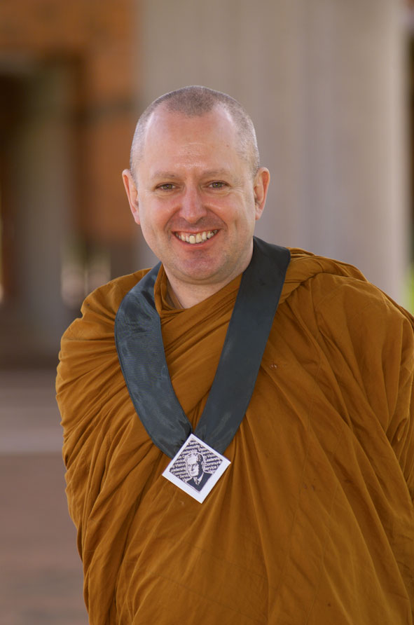 ajahn.jpg