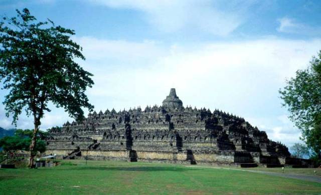 borobudur2.jpg