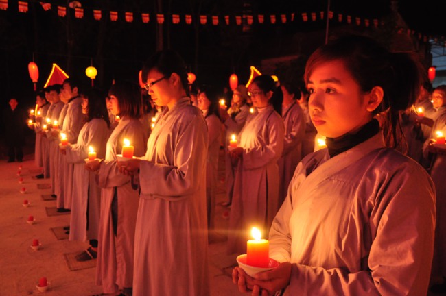 cha mẹ cần dành nhiều thì giờ chăm lo cho con cái mình