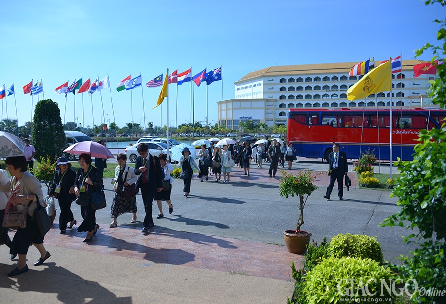 Khai mac Vesak 2015 (2).jpg